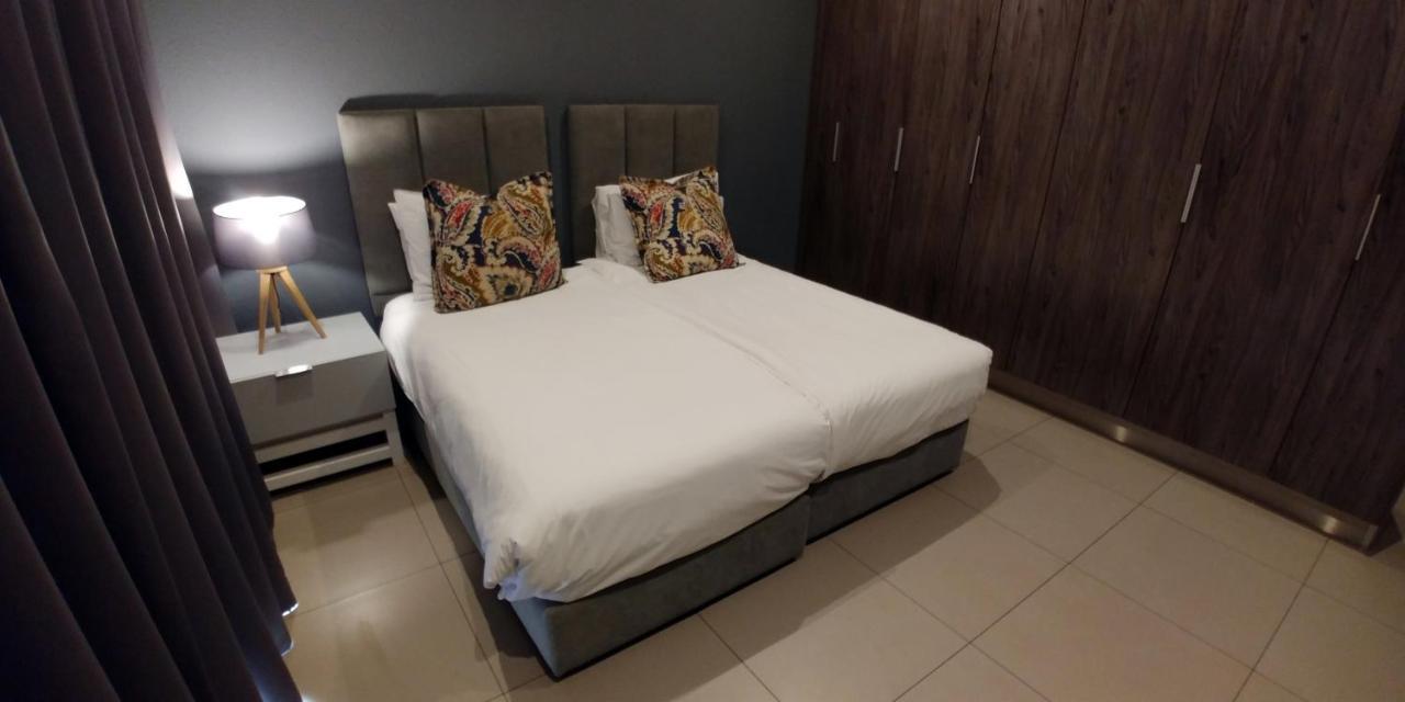 Odyssey Luxury Apartments - Back Up Generator Йоханесбург Екстериор снимка